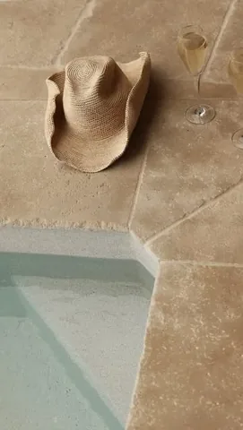 takeus_withyou Instagram post about Safari lodge stay