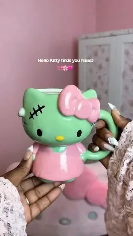 takiyahdenise Instagram post about Hello Kitty product haul