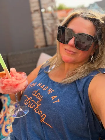 taniaturner1313 Instagram post about Friendship and leisure