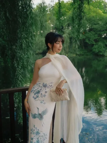 taramilktea Instagram post about Hangzhou scenery