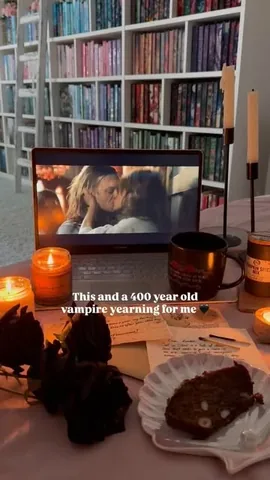 Thais | Romantic Reads Instagram post thumbnail