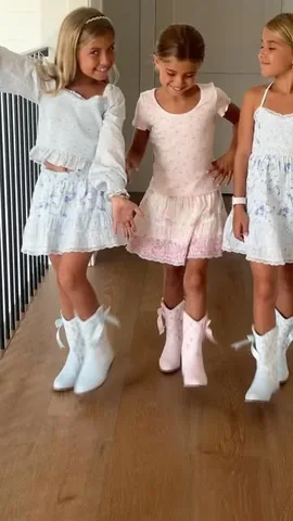taytumandoakley Instagram post about Fashion outfits