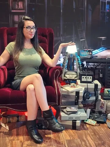 thatgrltrish Instagram post about Physical game media