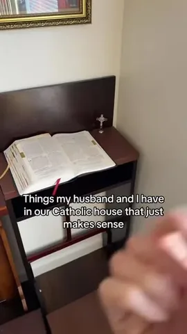thatonecatholicgirl Instagram post about Catholic home