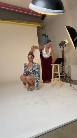 thealiyajanell Instagram post about Photography behind the scenes