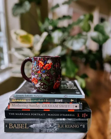 theardentbiblio Instagram post about Reading recap
