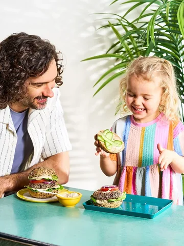 thebodycoach Instagram post about Healthy Start cookbook