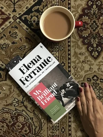 thebooksatchel Instagram post about Seasonal reading