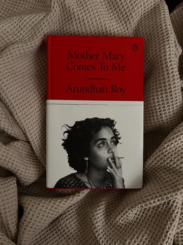 thebooksatchel Instagram post about Book reaction