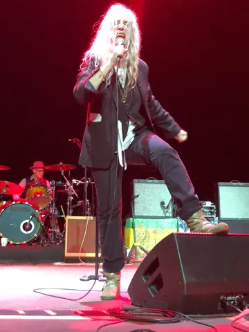thecatholictraveler Instagram post about Patti Smith and Pope Leo meeting