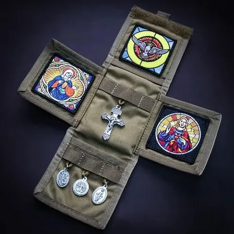 thecatholicwoodworker Instagram post about Pocket Oratory