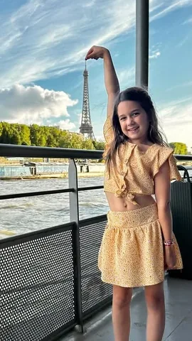 thecraftblog Instagram post about Eiffel Tower facts