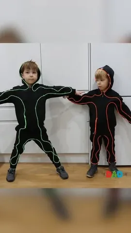 thedadlab Instagram post about DIY Halloween costume