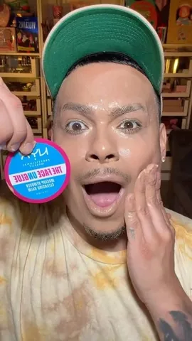 theeblingking Instagram post about Makeup removal
