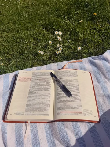 thefaithlady Instagram post about Faith and leisure