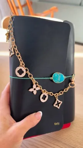 thefaithlady Instagram post about Journal customization