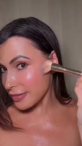 the__glow__girl Instagram post about Makeup