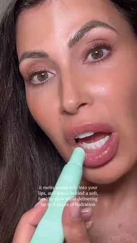 the__glow__girl Instagram post about Lip care