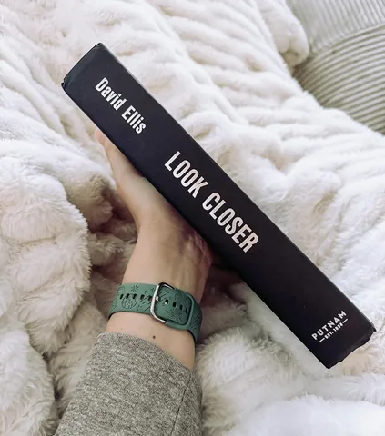 thekindreader Instagram post about Book review