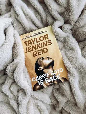 thekindreader Instagram post about Book review