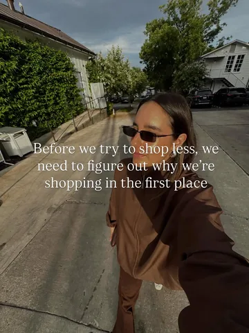 thelanderline Instagram post about Shopping behavior