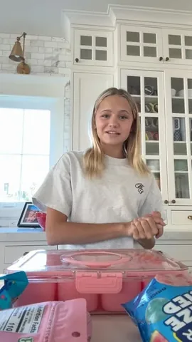the.leroys Instagram post about Snackle boxes
