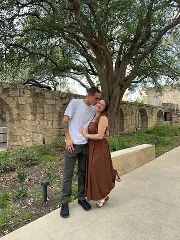 thelifeofroys Instagram post about Travel and relationship