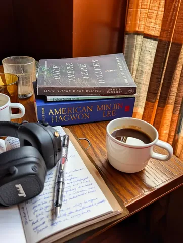 thelostlibrary Instagram post about Current reading recommendations