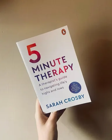 themindgeek Instagram post about 5 Minute Therapy paperback release