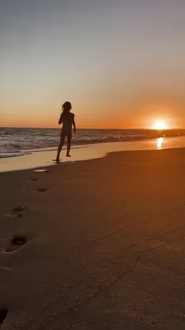 themumlife_styled Instagram post about Portugal holiday lifestyle