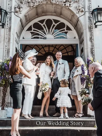 themumlife_styled Instagram post about Wedding story