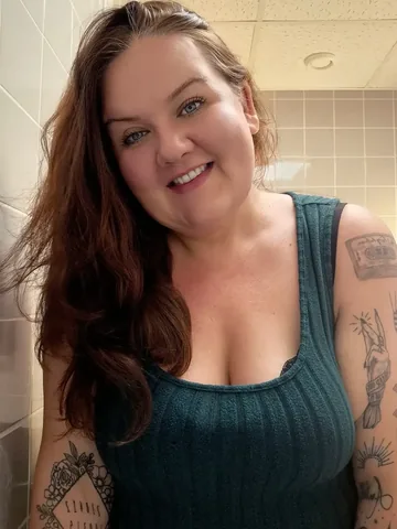 theseasonalcurves Instagram post about Body positivity