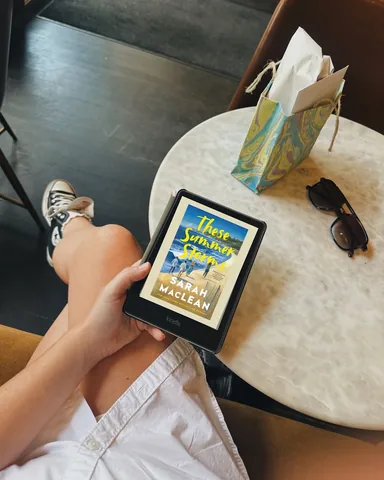 the_spines Instagram post about Romance book review