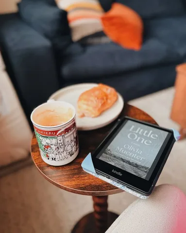 the_spines Instagram post about Book review
