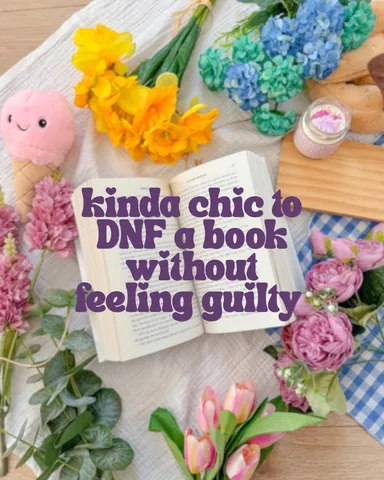 thesunbooks Instagram post about Bookish trend