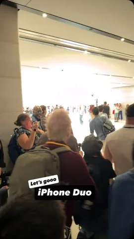 thetechchap Instagram post about IPhone Duo