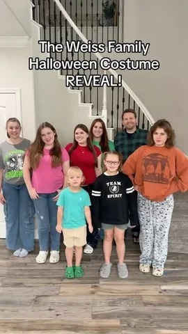 theweissfam Instagram post about Halloween costumes