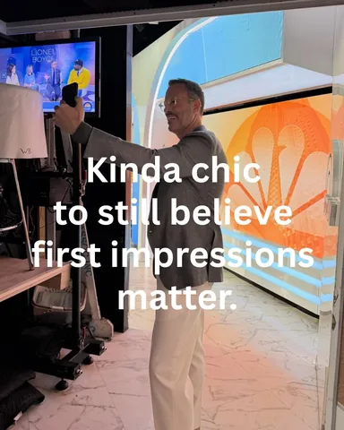theweitzeffect Instagram post about Personal style confidence