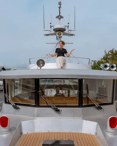 the_wynns Instagram post about Explorer yacht acquisition