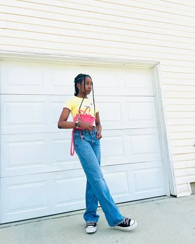 thezahrao Instagram post about Preteen fashion