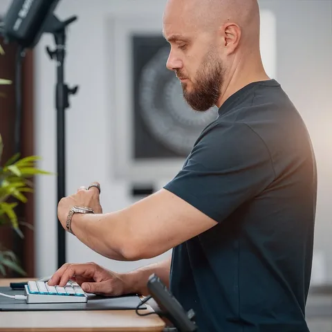 thisisetv Instagram post about Digital minimalism