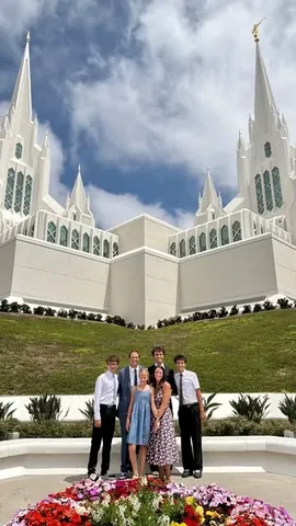 thisishowwebingham Instagram post about Temple visit