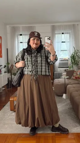 thisisjessicatorres Instagram post about Fall outfit