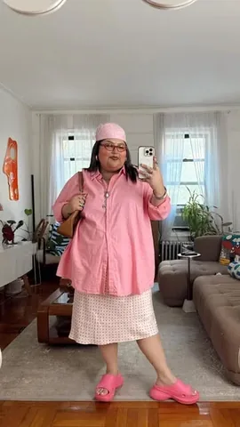 thisisjessicatorres Instagram post about Outfit recreation