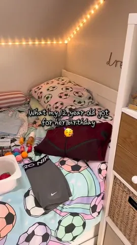 thismamalife Instagram post about Birthday gifts for a tween
