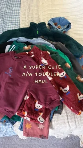 Sarah Knott Instagram post thumbnail