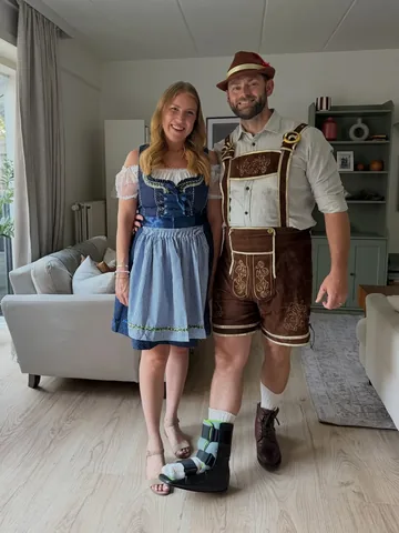 Sarah Knott Instagram post thumbnail