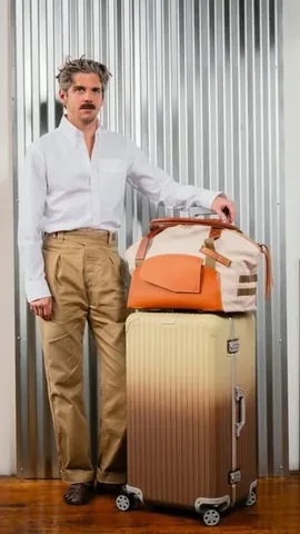 thousandyardstyle Instagram post about Luggage product