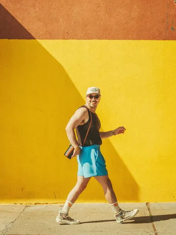 threadability Instagram post about Summer fashion