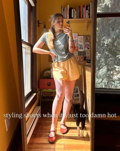 thrift_bee Instagram post about Weather